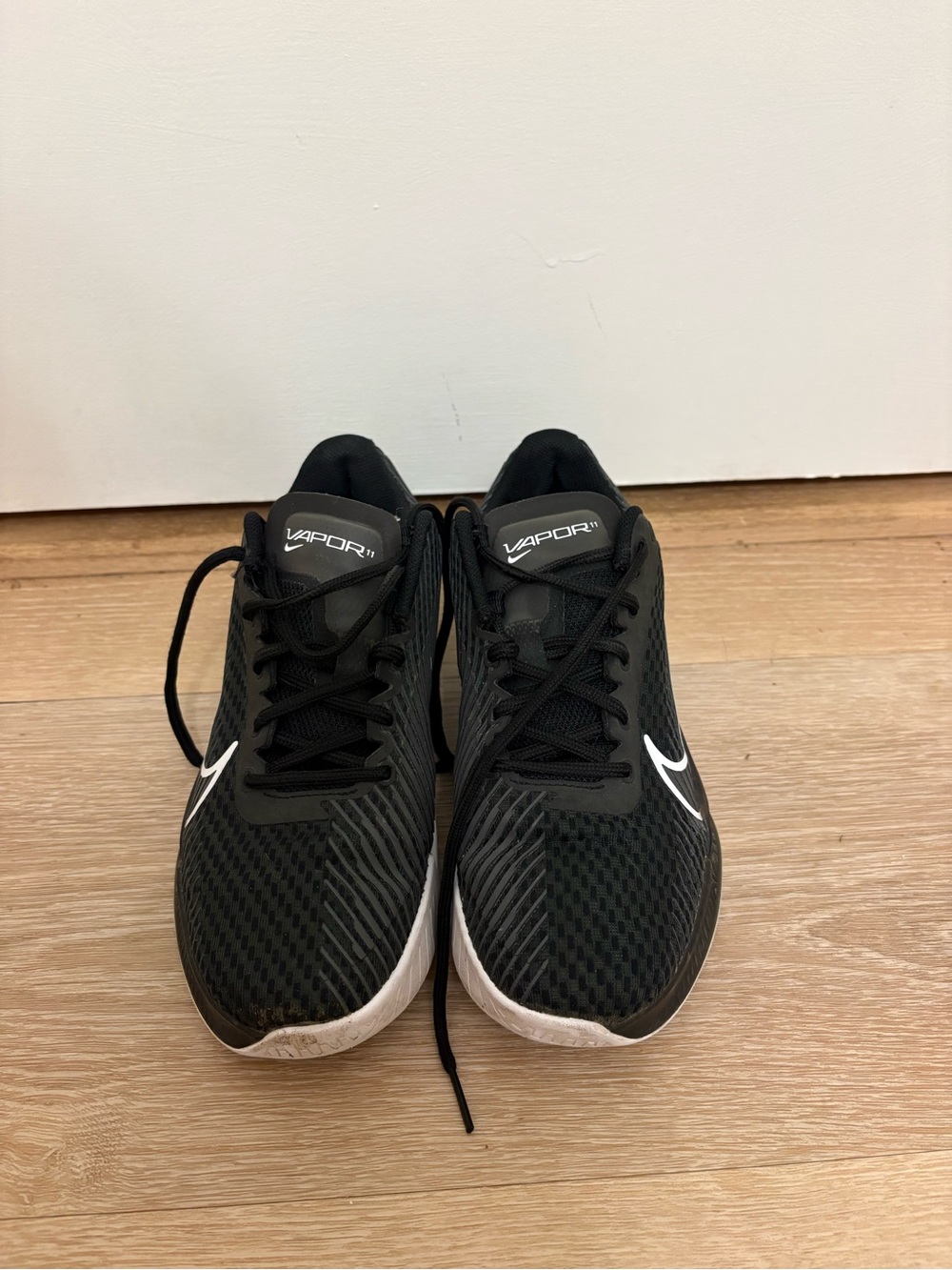 NikeCourt Air Zoom Vapor 11 HC Tennis Shoe Black DR6965-001 Women’s Size 7